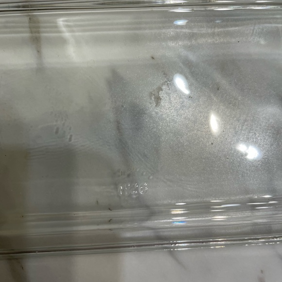 Vintage crystal butter dish - Picture 3 of 4